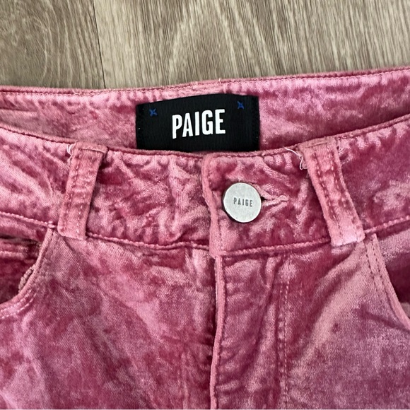 high-rise straight velvet jeans in Warm Suede - Picture 4 of 11